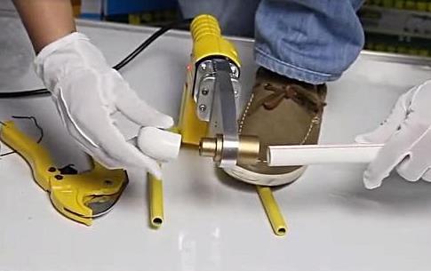 熱熔水管步驟圖文教學(xué)，新手水工師傅都看這學(xué)習(xí)畢業(yè)