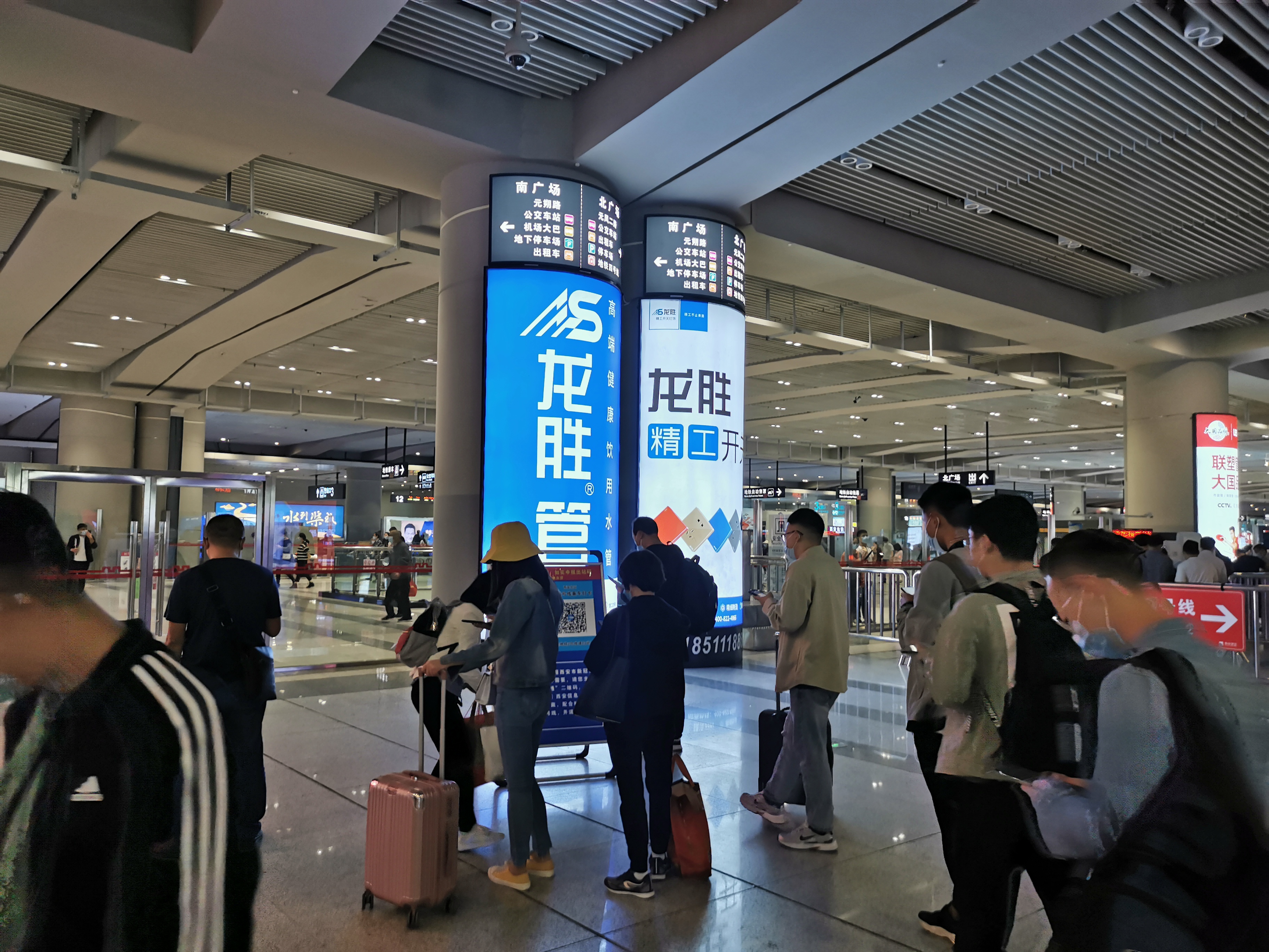 龍勝管高鐵廣告50城同步上線，刷屏億萬人！