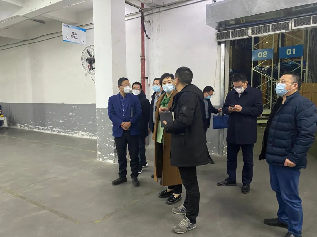 松江區(qū)副區(qū)長及政府眾領(lǐng)導(dǎo)蒞臨龍勝走訪調(diào)研