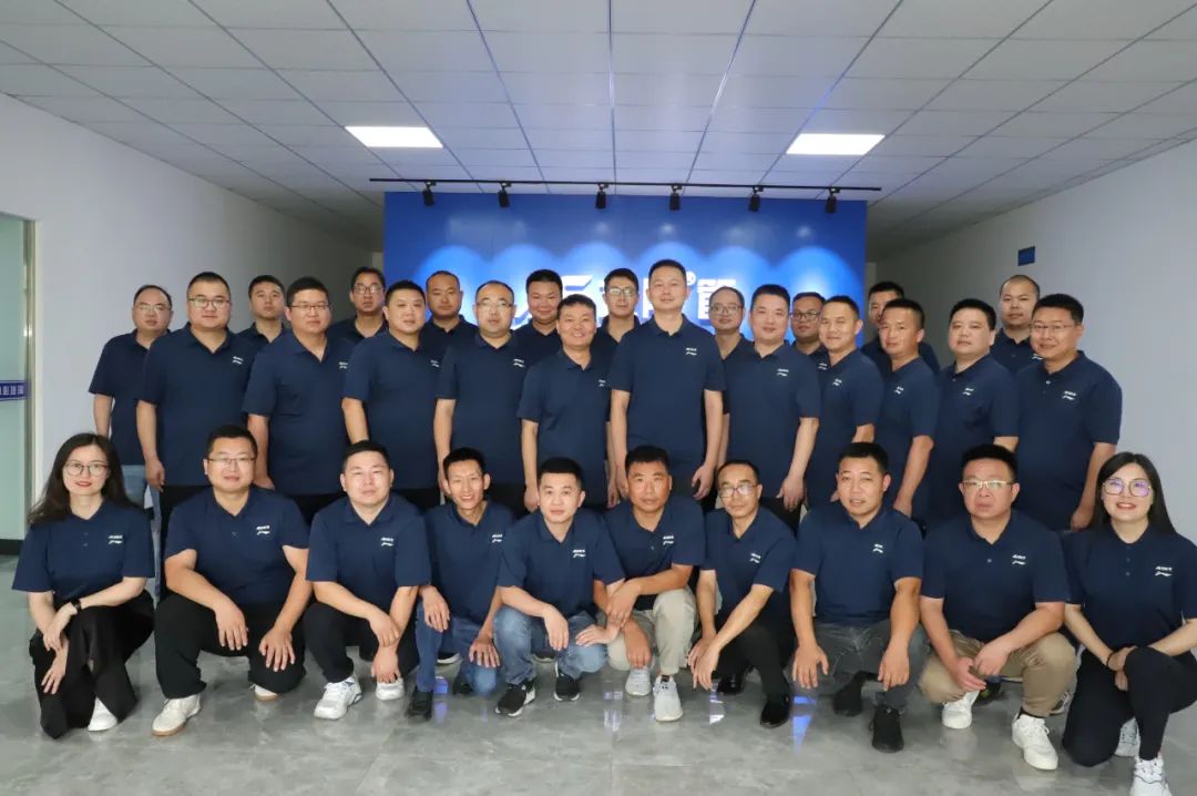 聚焦市場，渠道賦能 |《2023年龍勝管半年度總結會議》圓滿舉辦！