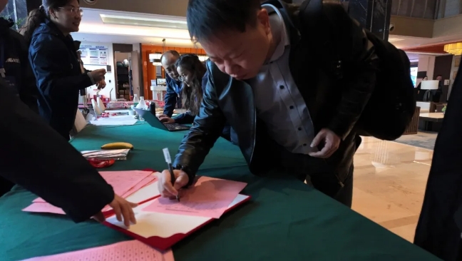 龍勝管全國(guó)經(jīng)銷商年會(huì)圓滿召開(kāi)，見(jiàn)相非相，即見(jiàn)如來(lái)！