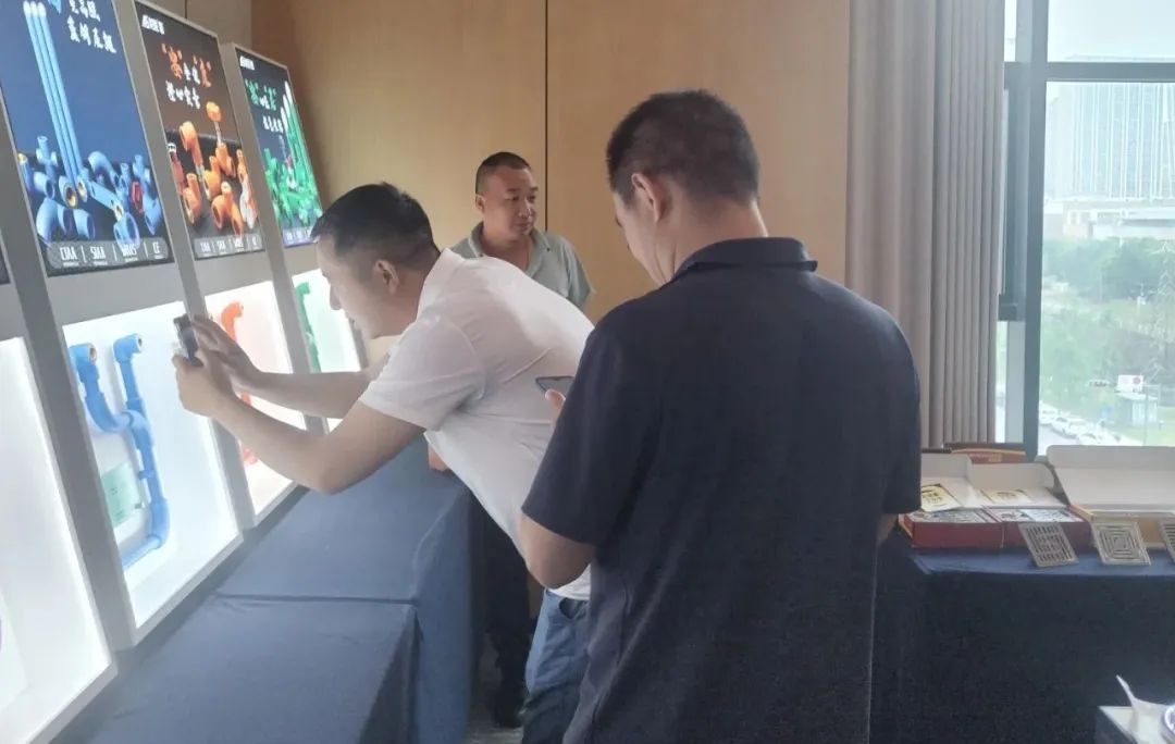 龍勝管2025年代理商培訓(xùn)交流會圓滿落幕！【精進賦能·贏戰(zhàn)終端】